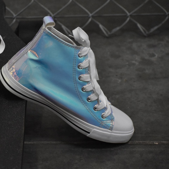 Mettalic Silver Mirror Sneakers for Women - Picture 3 of 3